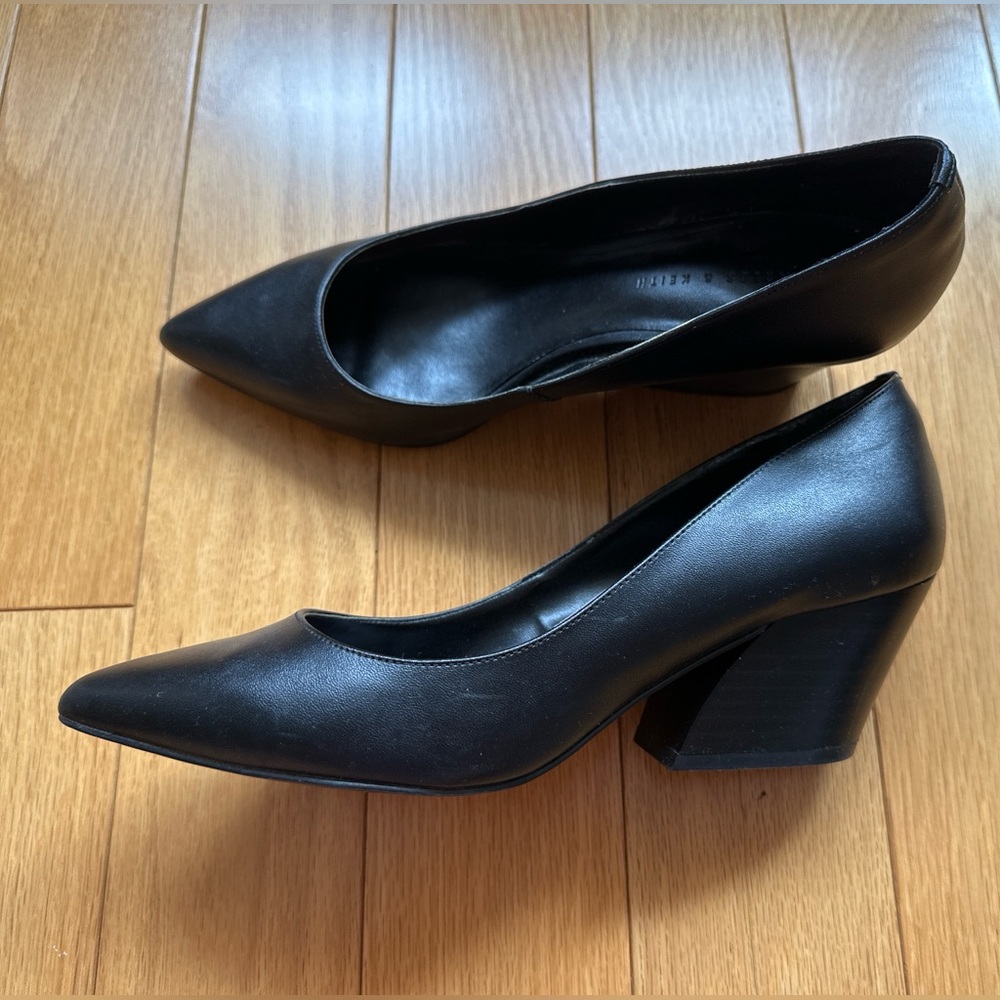 Chunky Black Charles & Keith Heels (Size 8)